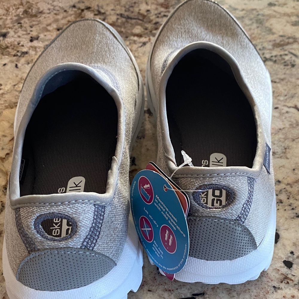 Skechers Go Walk Women's Light Gray Slip-On Sneakers - Picture 2 of 4